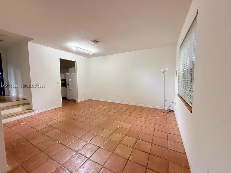 3051 Center St #9 — Photo 7