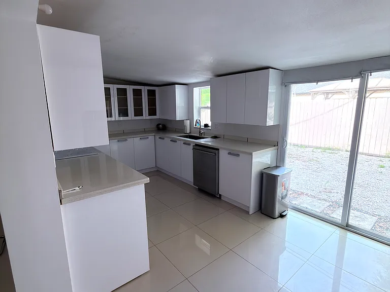 3959 Eton Pl — Photo 9