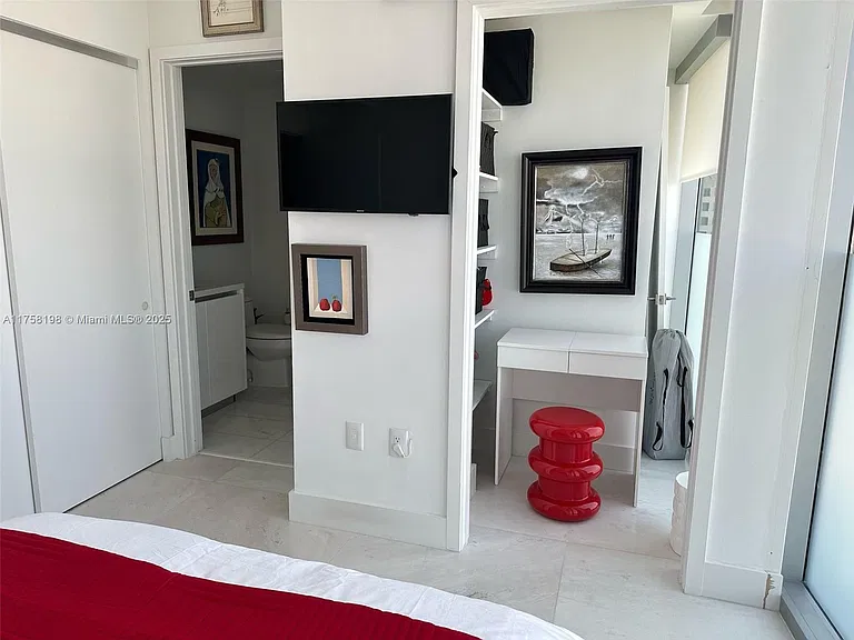 1 Collins Ave #602 — Photo 20