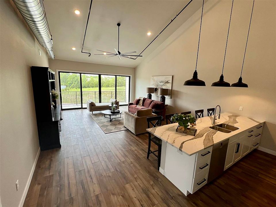 400 E Main St Solon, IA, 52333 Apartments for Rent Zillow