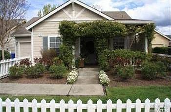 1st image of 12 Foxglove Ln