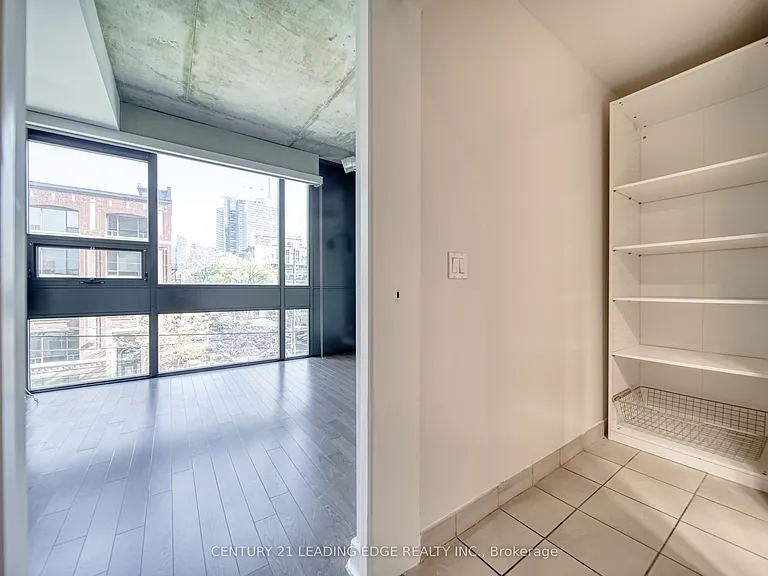60 Bathurst St #306 — Photo 10