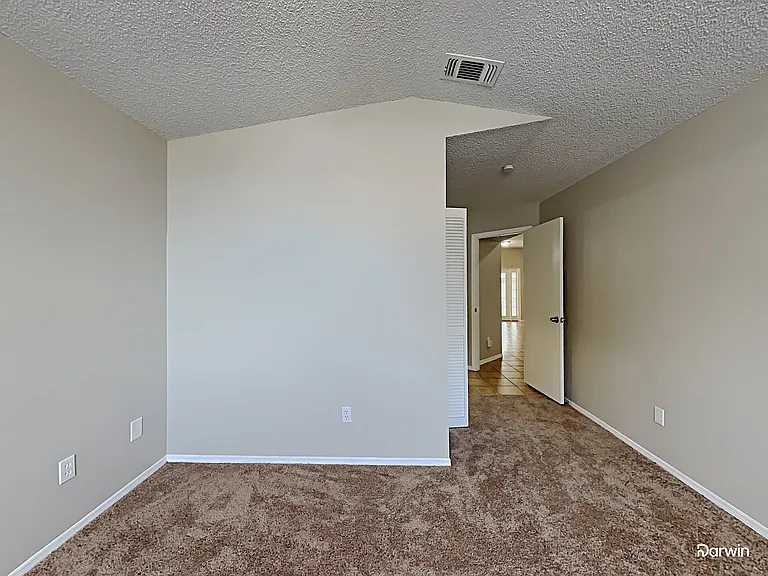 305 Cello Cir — Photo 11