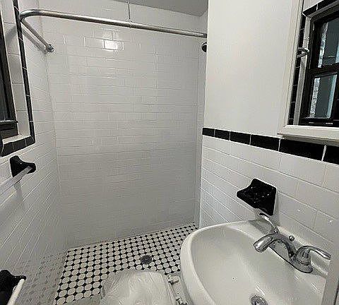 5th image of 1823 2nd Ave APT 4S