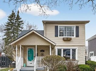 3047 Cumberland Rd, Berkley, MI 48072