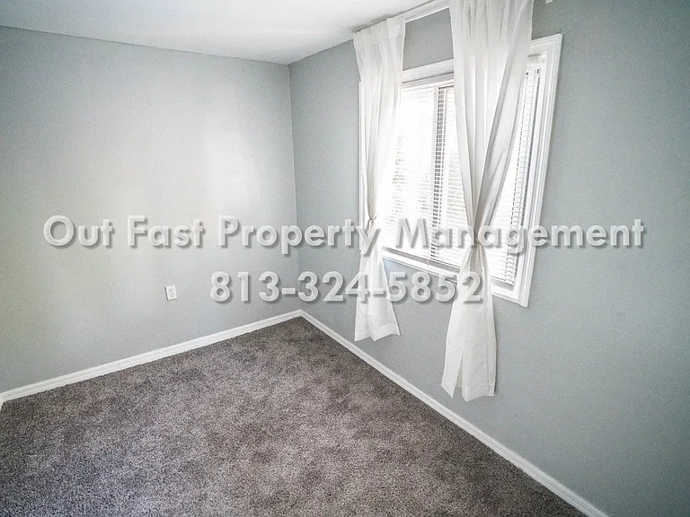 2625 4th Ave S — Photo 8