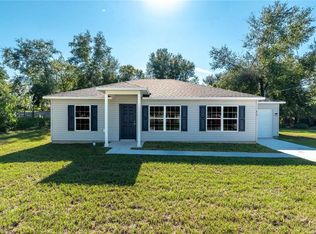 29 Fisher Ter, Ocklawaha, FL 32179