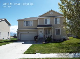 7886 N Cedar Crest Dr, Eagle Mountain, UT 84005