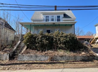 209 Connors St, Gardner, MA 01440