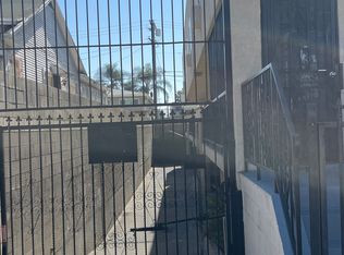 4942 Maplewood Ave #205, Los Angeles, CA 90004