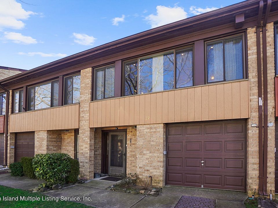 2nd image of 72 Claradon Ln