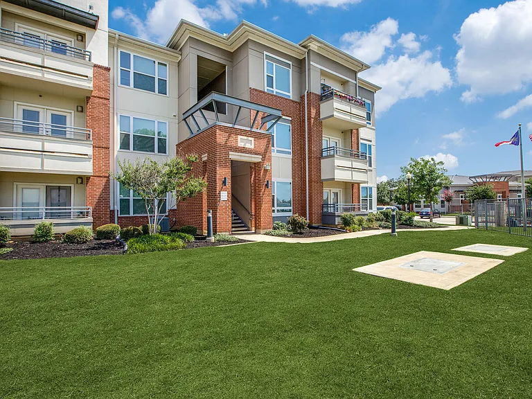 Palladium Aubrey — Photo 20