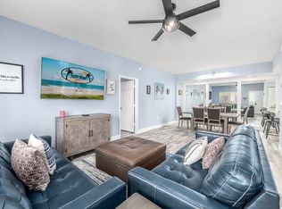 240 Bella Vista Ct N, Jupiter, FL 33477