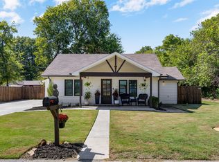 912 S Ash Ave, Broken Arrow, OK 74012