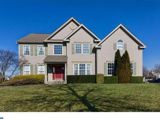 17 Shamrock Rd, Lumberton, NJ 08048