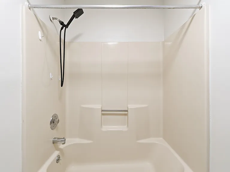 5 Linden St #6I — Photo 18