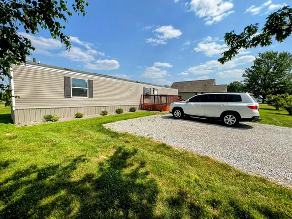 450 Bluebank Rd, Morehead, KY 40351