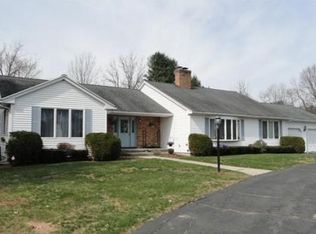 25 Cross Meadow Rd, East Longmeadow, MA 01028