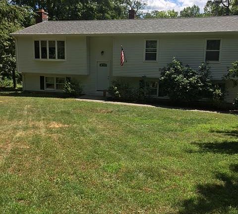 Apartment on lower level