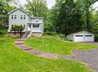 95 Derby Ave, Orange, CT 06477