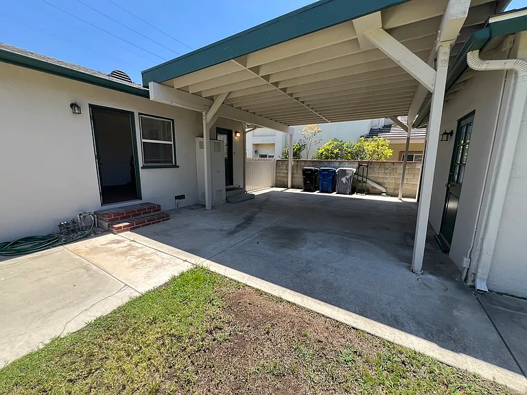 5471 Temple City Blvd — Photo 34
