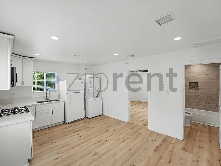 4403 Michigan Ave #A — Photo 18