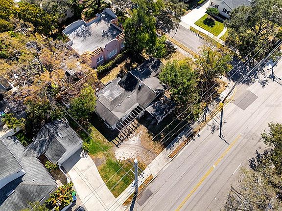 2nd image of 2627 W Watrous Ave