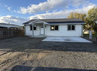 617 Jessica Ln, Granger, WA 98932