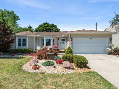 1371 Knightsbridge Rd, Canton, MI, 48187