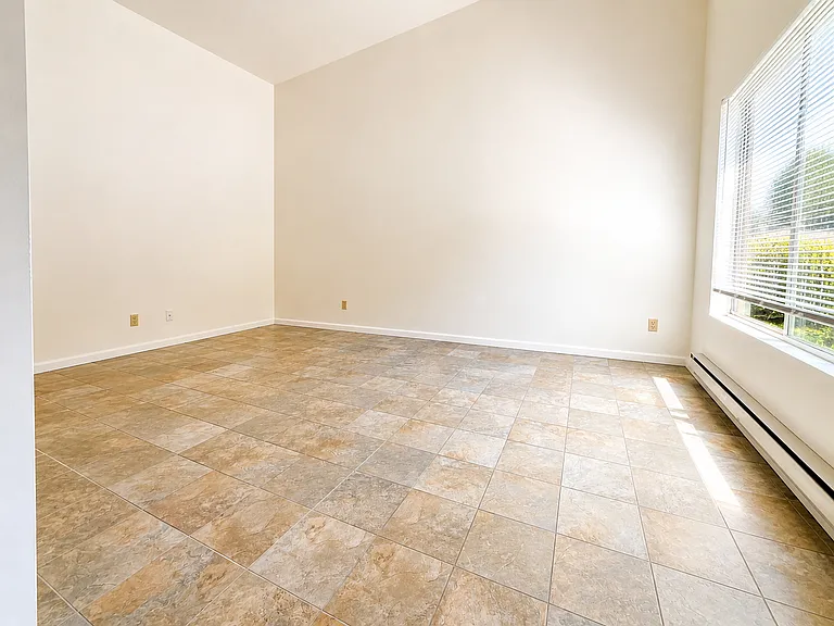 4763 Appian Way — Photo 10