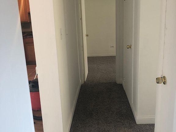 3rd image of 5470 S Archer Ave