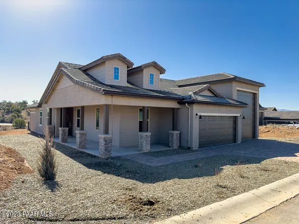 6165 N Compton Pl, Rimrock, AZ 86335