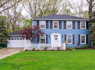 7742 Ridgeway Dr, Mentor, OH 44060