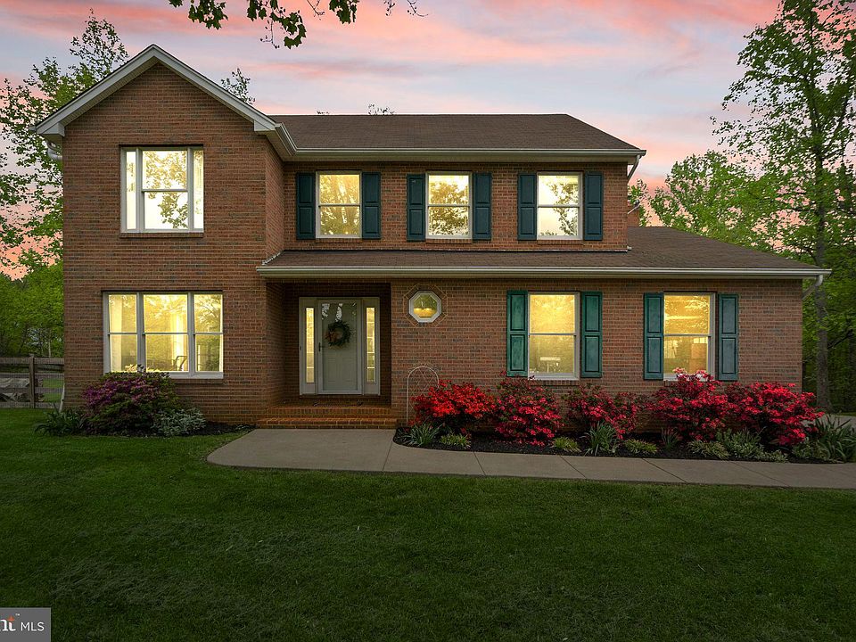 1st image of 8041 Fawn Creek Ln