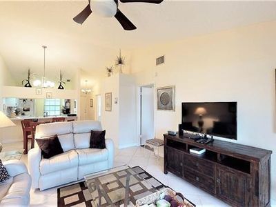 1708 Kings Lake Blvd #5-203, Naples, FL, 34112