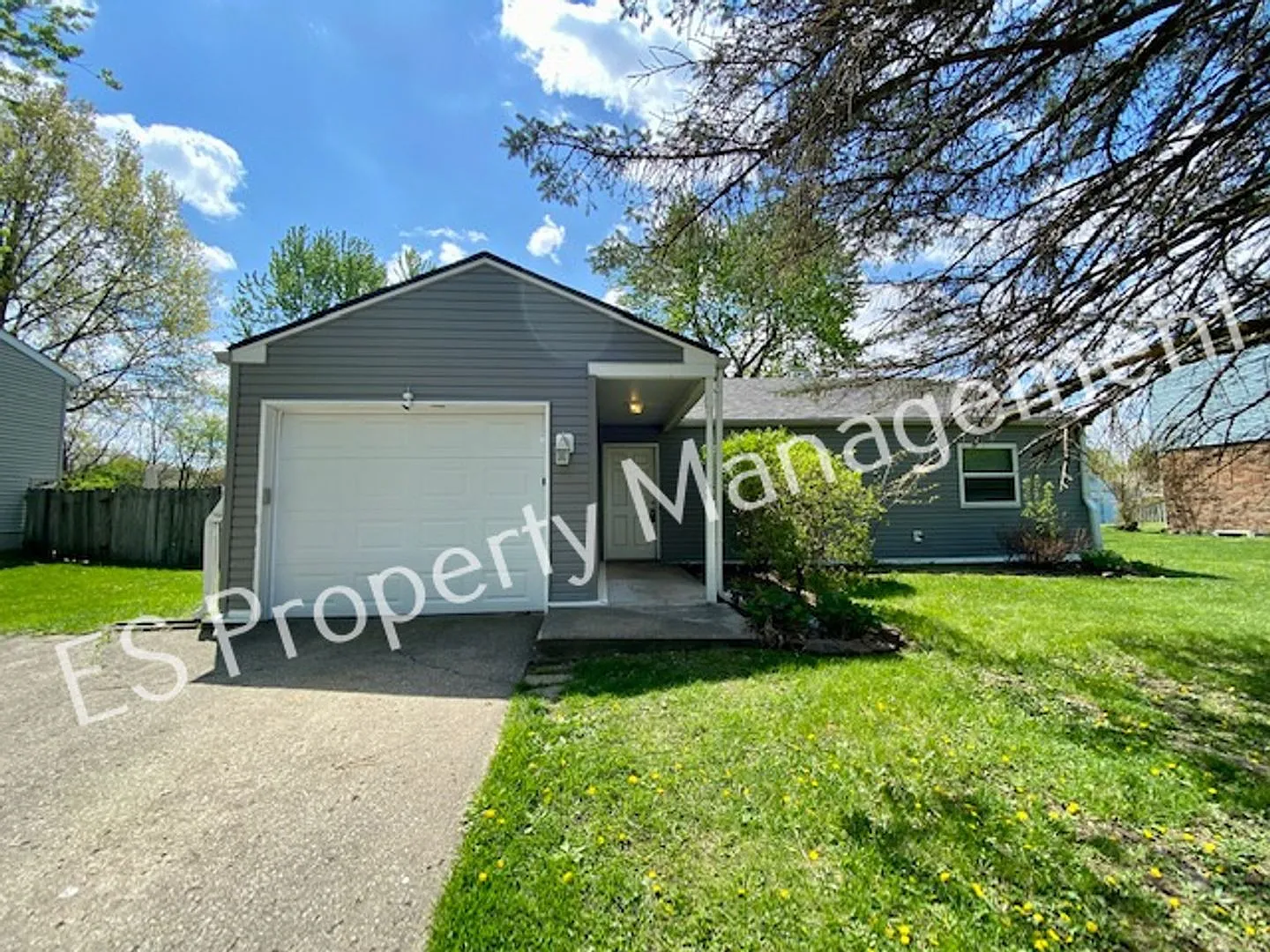 6627 Muirfield Way photo 1