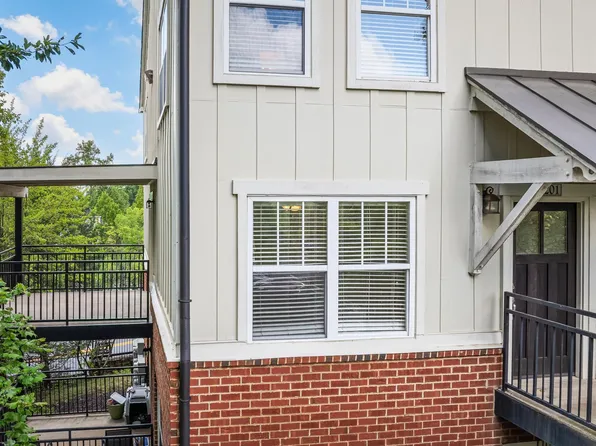 1855 Candlewood Ct Unit 201, Charlottesville, VA 22903