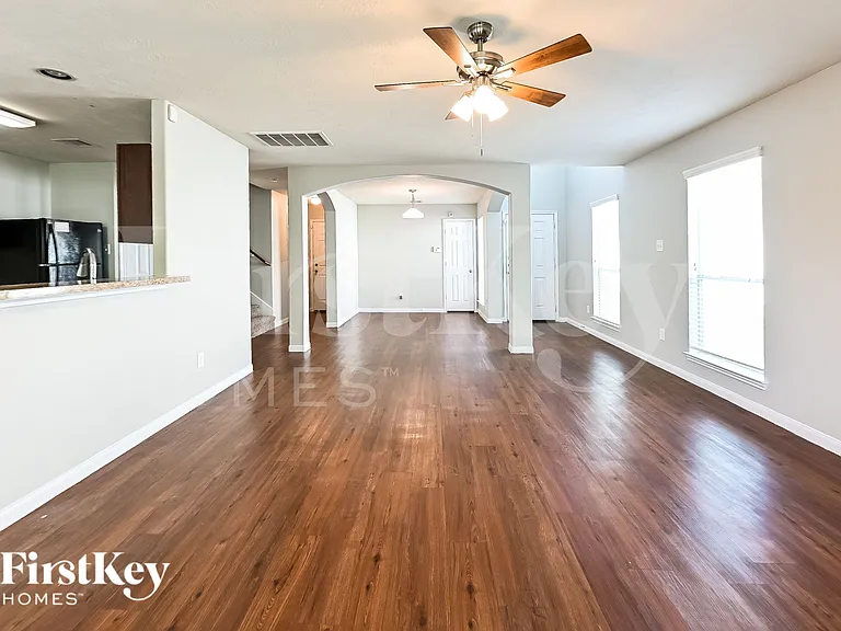 15402 Bammel Oaks Ct — Photo 4