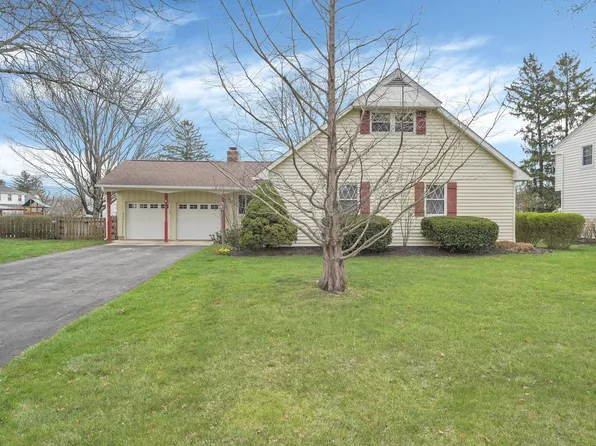 4384 Schirtzinger Rd, Hilliard, OH 43026