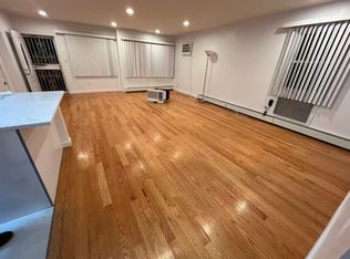 16423 75th Rd FL 1, Fresh Meadows, NY 11366