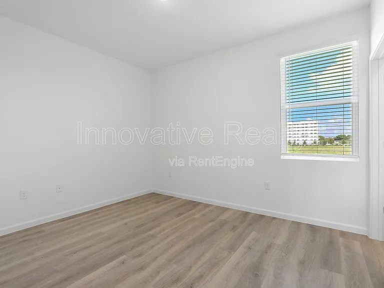 Venture Apartments — Photo 98