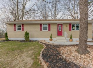 22 Belleview Ave, Sicklerville, NJ 08081
