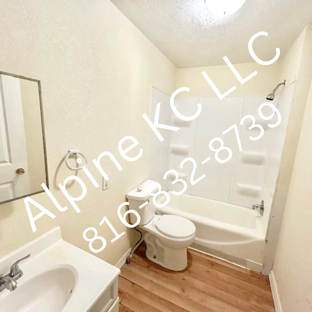 2 bed, 800 sqft, $900 — Photo 3