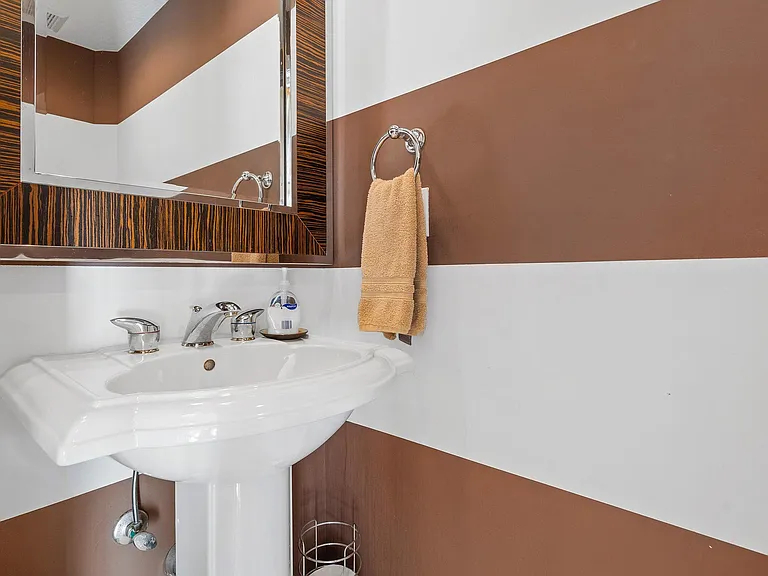 464 Juno Dunes Way — Photo 11