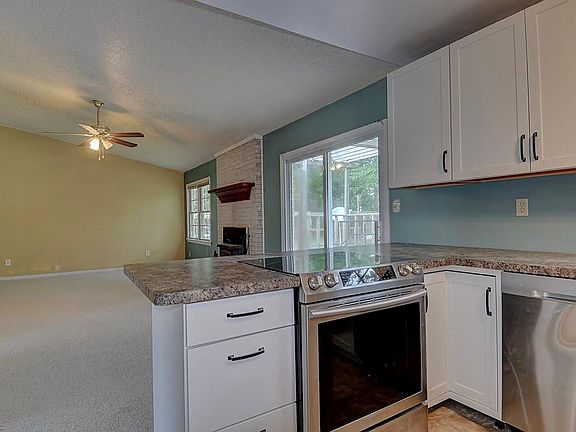 4th image of 3713 Grey Dove Ln