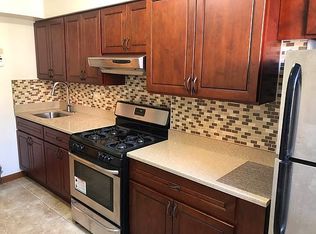 60-85 68th Rd #2, Ridgewood, NY 11385