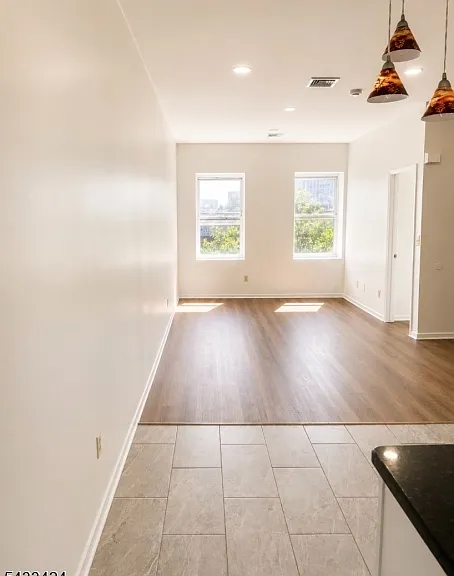 253 Morris Ave #3 — Photo 3