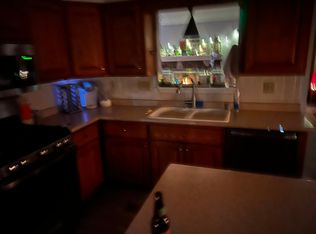 2806 Lincolnshire Ct, Waukesha, WI 53188