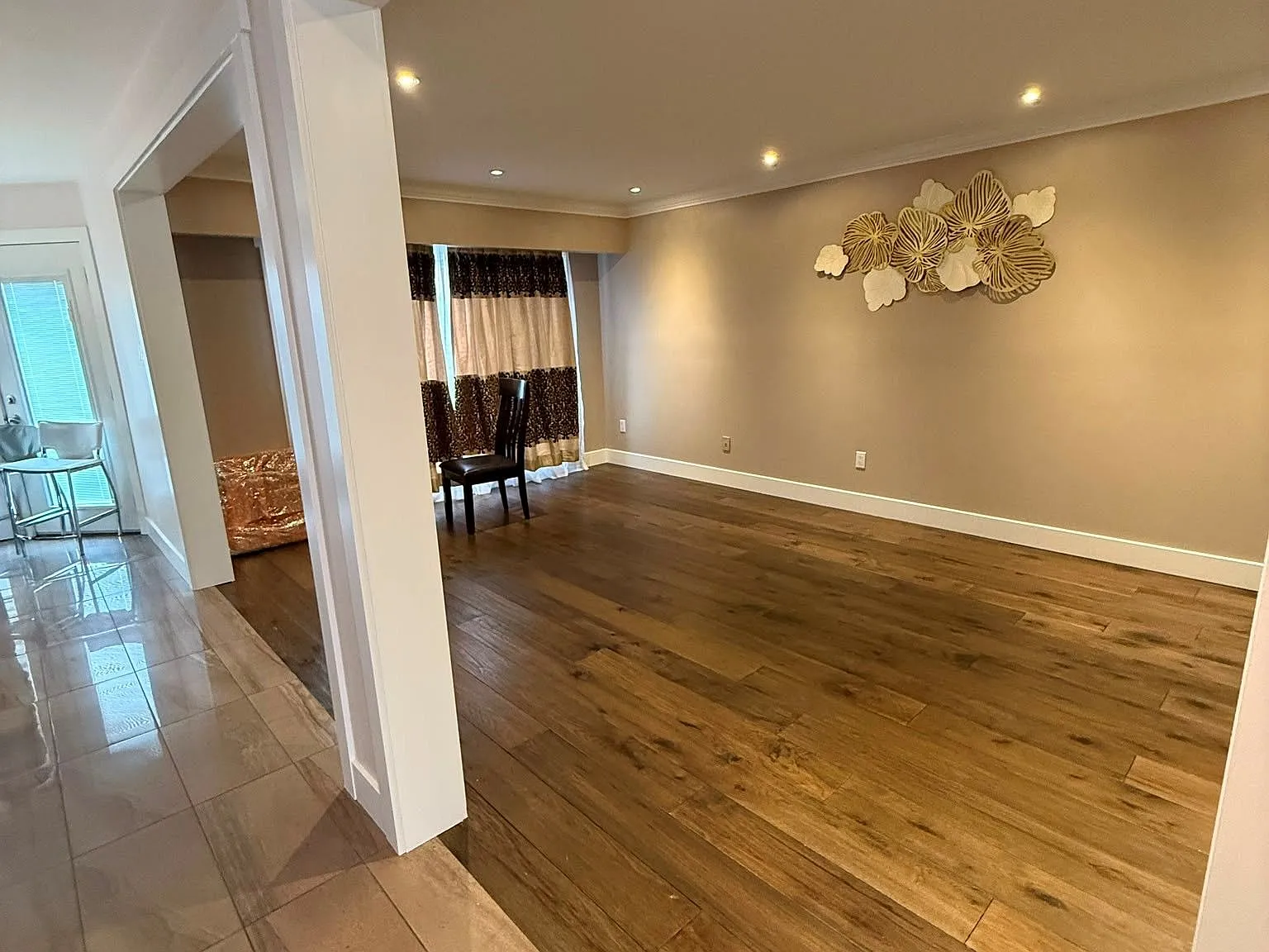 4 bed, $4,950 — Photo 3