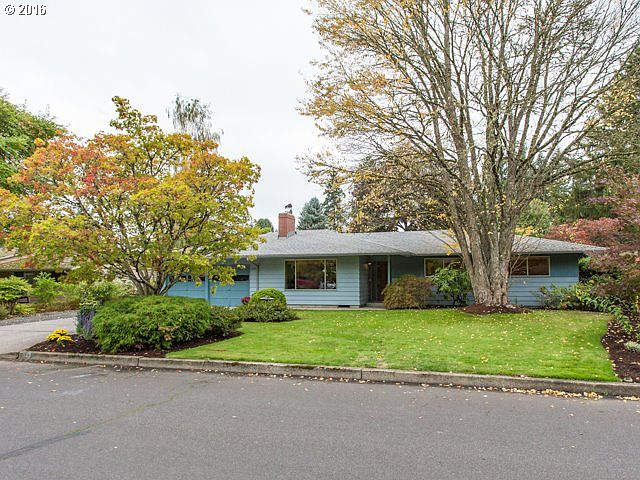 1st image of 1133 SE 37th Ave